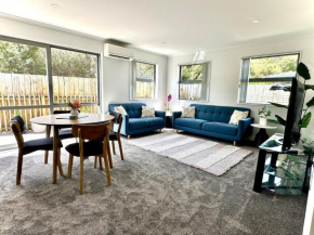 Cozy 2BR - 15min from Airport